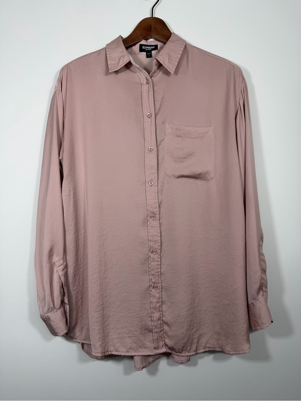 Express Boyfriend Blush Pink Satin Button Down Oversized Shirt Small